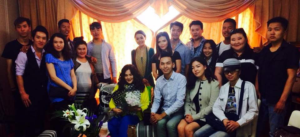 МУГЖ Т.Ариунааг “Universe”-ийн шилдгүүд эргэлээ